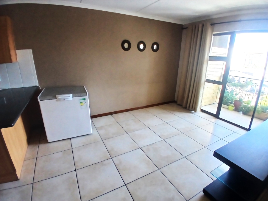 To Let 2 Bedroom Property for Rent in Strand South Western Cape